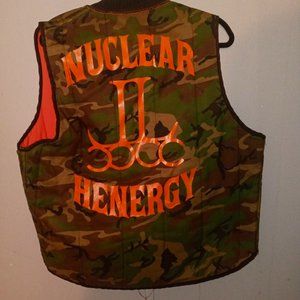 Camo henergy vest used